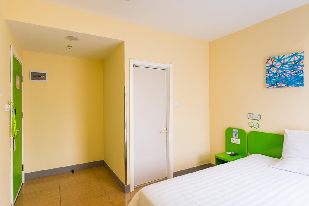 Hi Inn Shenyang Fengtian Street Exterior foto